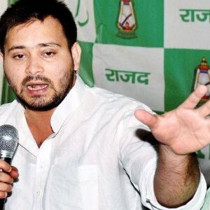 जब विधानसभा में नीतीश ने तेजस्वी से कहा-सुनो बाबू, राजनीति में लंबा कैरियर है