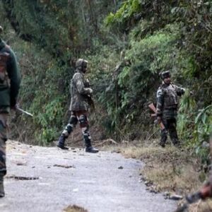 अभी-अभी: अनंतनाग मुठभेड़ में मारे गए 2 आतंकी, 2 एके 47 समेत भारी मात्रा में गोला-बारूद बरामद