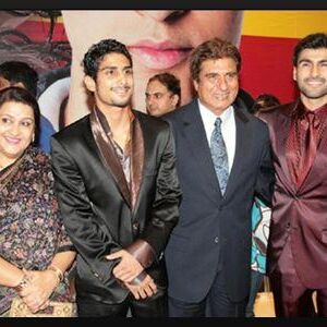 BDAY SPECIAL : पत्नी को छोड़ इस अभिनेत्री के प्यार में पागल हुए थे राज बब्बर