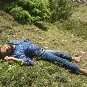 उत्तराखंड: बदरीनाथ मंदिर के पीछे पहाड़ियों पर मिला युवक का शव, SDRF और पुलिस में हड़कंप