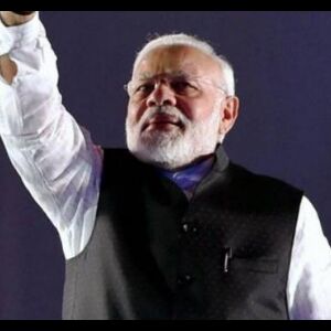 पीएम मोदी ने अपने संसदीय क्षेत्र वाराणसी में एक गांव को लिया गोद