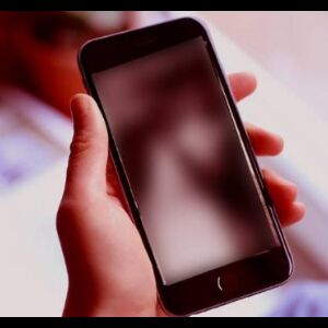 प्रेमिका के साथ वीडियो कॉल पर बात करते-करते लगा ली फांसी