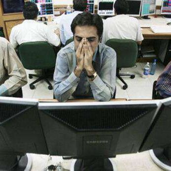 मजबूत कारोबार के बाद मार्केट ने गंवाई बढ़त, ये सेक्टर टूटे