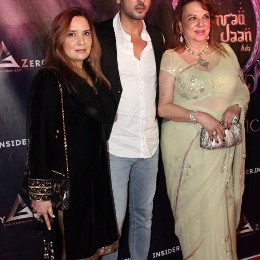 म्यूज़िकल शो उमराव जान के प्रीमियर पर आये सोनू निगम, सनाया ईरानी, द्रष्टी धामी, आफ़ताब शिवदासानी,‌ सलीम-सुलेमान जैसी कई बड़ी हस्तियां