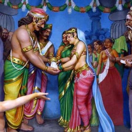 रावण की मौत के बाद मंदोदरी ने की थी इनसे शादी