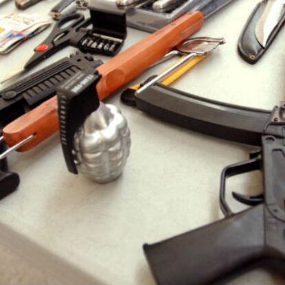 AK-47 की ढेर पर मुंगेर! फिर बरामद हुआ 12 अर्धनिर्मित राइफल AK-47 की ढेर पर मुंगेर! फिर बरामद हुआ 12 अर्धनिर्मित राइफल