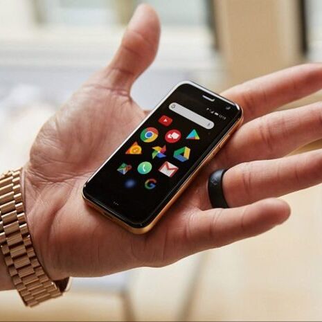 Palm ने लांच किया अपना पहला एंड्रॉयड फोन, डिस्प्ले सिर्फ 3.3 इंच की है