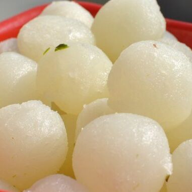 रसगुल्ला बनाने वाले हलवाई की याद में आएगा विशेष कवर