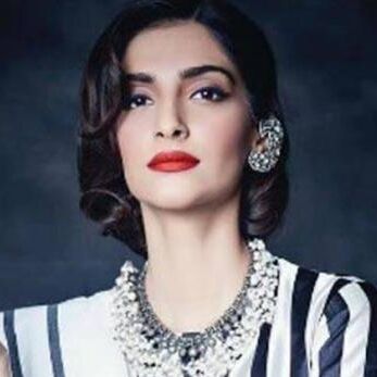 सोनम कपूर ने डोनाल्ड ट्रंप को बताया मूर्ख, कहा- हमसे सीखना चाहिए