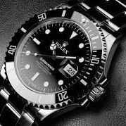 रोलेक्स की घड़ियों की कीमत क्यों होती है लाखों में? आप भी जानिए