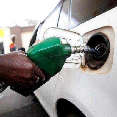 दिवाली से पहले घटे पेट्रोल-डीजल के दाम, जानिए क्या है आज का भाव