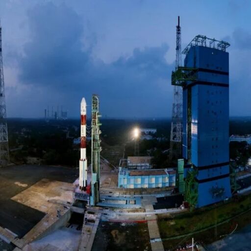 भारत की सैटेलाइट से पाकिस्तान में मची खलबली, विरोध में उगला जहर