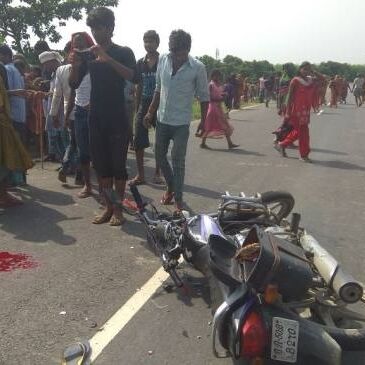 मोटरसाइकिलों की आमने- सामाने टक्कर में दो की मौत, दो गंभीर रूप से घायल