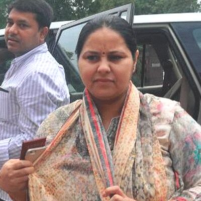 राज्यसभा सांसद मीसा भारती और उनके पति शैलेश के खिलाफ ED ने दाखिल की चार्जशीट