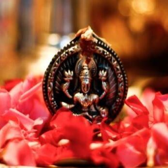 जानिए, कौन से देवी-देवता पूरी करेंगे आपकी मनोकामना