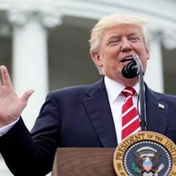 अमेरिकी राष्ट्रपति ट्रंप ने पहली बार दी इफ्तार पार्टी, पिछले साल किया था मना