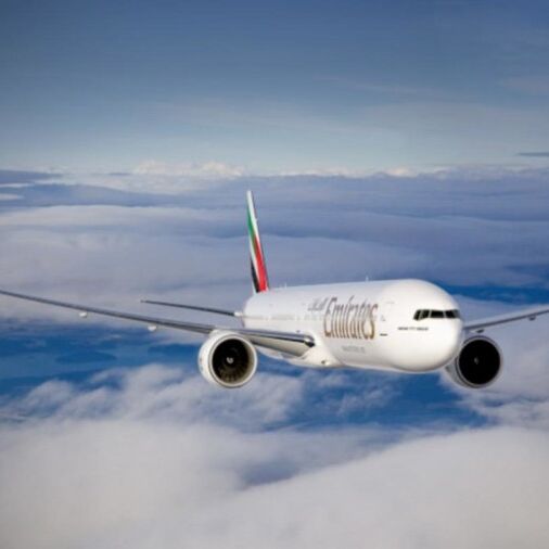 जहाजों के सफेद रंग के पीछे है ये रहस्य, खुल गया तो होश संभाल नहीं पाएंगे जहाजों के सफेद रंग के पीछे है ये रहस्य, खुल गया तो होश संभाल नहीं पाएंगे