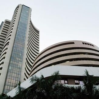 शेयर बाजार में गिरावट का दौरा जारी, सेंसेक्स 287 अंक गिरकर बंद