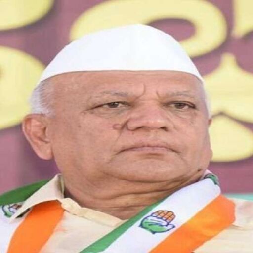 कर्नाटक प्रदेश अध्‍यक्ष एसआर पाटिल का इस्‍तीफा, केरल में पीजे कुरियन को लेकर कलह