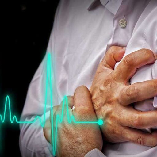 हार्ट अटैक आने पर एक शख्स ने अनोखे अंदाज में बचाई अपनी जान, जानकर होंगे हैरान