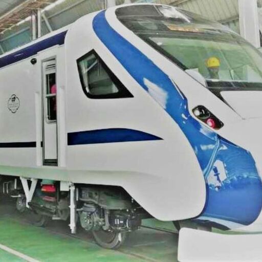 ट्रेन-18 का 180 किमी प्रतिघंटा का ट्रायल रन सफल