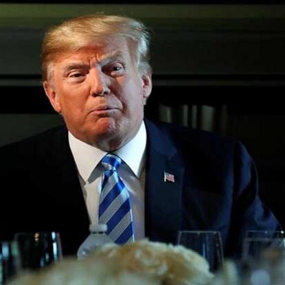 अमेरिका ने ईरान पर लगे प्रतिबंधों की अनदेखी करने वाले देशों को दी सख्त से सख्त कार्रवाई की चेतावनी अमेरिका ने ईरान पर लगे प्रतिबंधों की अनदेखी करने वाले देशों को दी सख्त से सख्त कार्रवाई की चेतावनी