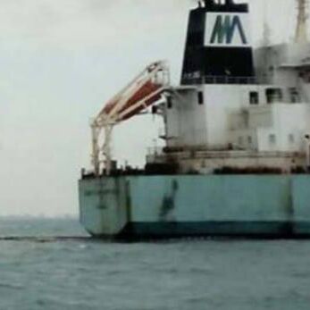 UAE: 1 साल से फंसे 18 भारतीय, हालत दिन-ब-दिन हो रही बदतर