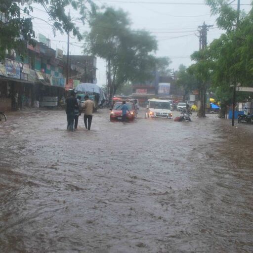 मध्यप्रदेश के कई शहरों में झमाझम बारिश, रायसेन-सांची मार्ग हुआ बंद
