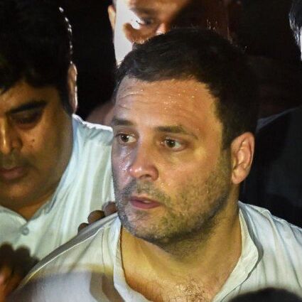 अभी-अभी: राहुल के विमान में आई खराबी, कांग्रेसियों ने साजिश बताकर की जांच की मांग