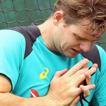 कप्तान स्मिथ के हाथ में गेंद लगी, फिर भी मेलबर्न टेस्ट में खेलेंगे