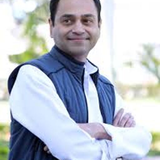 छिंदवाड़ा लोकसभा सीट पर कांग्रेस का जादू बरकरार:  नकुलनाथ आगे