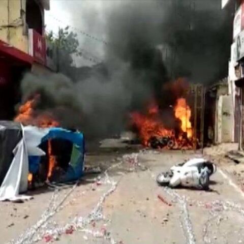 मध्य प्रदेश के शाजापुर में दो समुदायों में हिंसा, उपद्रवियों ने की आगजनी, धारा 144 लागू