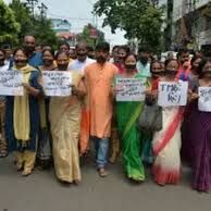 डॉक्टरों की पिटाई की घटना से गुस्सा बरकरार: बंगाल