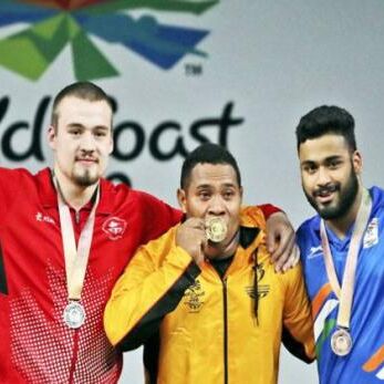 CWG: वेटलिफ्टिंग में भारत का कमाल, अब विकास ने दिलाया 8वां पदक