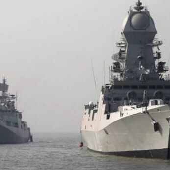 अभ्यास कर लौट रहे भारतीय युद्धपोत की जासूसी कर रहा था चीन, जानें पूरी बात