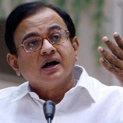 आईएनएस पर छुट्टी मनाने के आरोप पर चिदंबरम बोले- प्रधानमंत्री मोदी को इतने झूठ बताता कौन है...