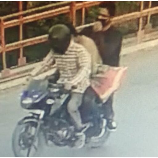 जम्मू कश्मीर पुलिस ने जारी की शुजात बुखारी के हत्या में शामिल संदिग्धों की तस्वीर