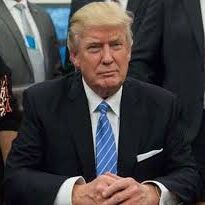 आज पूरे अमेरिका में ठप हो जाएगा सारा सरकारी कामकाज