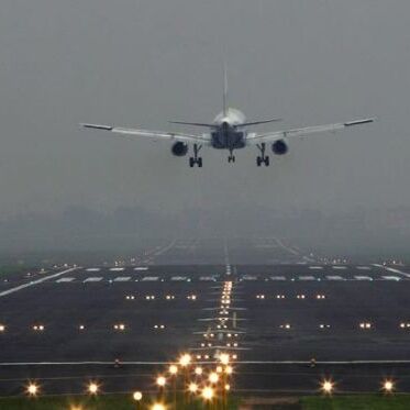जेवर एयरपोर्ट के भू-अधिग्रहण में किसानों की सहमति जरूरी नहीं, नियम के मुताबिक जमीन ले सकती है सरकार जेवर एयरपोर्ट के भू-अधिग्रहण में किसानों की सहमति जरूरी नहीं, नियम के मुताबिक जमीन ले सकती है सरकार