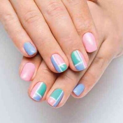 स्किन टोन के अनुसार ही चुनें नेल पॉलिश का कलर स्किन टोन के अनुसार ही चुनें नेल पॉलिश का कलर