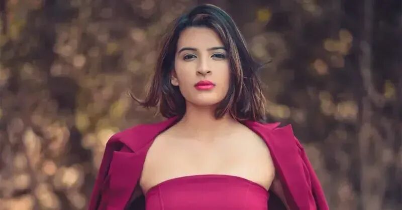 20 साल की मॉडल की हत्या, शव को सूटकेस में डालकर फेंक गया आरोपी