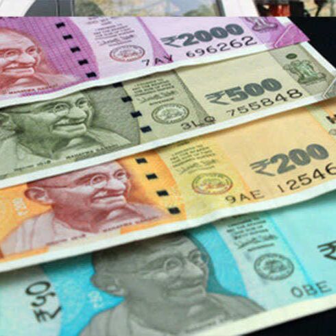 हुई नेपाल में नोटबंदी आज से नहीं चलेंगे 200, 500 और 2000 के भारतीय नोट