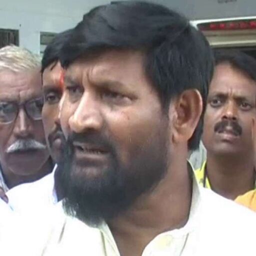 यूपीः बीजेपी विधायक का बयान, दलितों में फर्जी मुकदमा दर्ज कराने की हिम्मत नहीं यूपीः बीजेपी विधायक का बयान, दलितों में फर्जी मुकदमा दर्ज कराने की हिम्मत नहीं