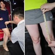 इस रेस्टोरेंट में लड़की की स्कर्ट नापकर होता है... इस रेस्टोरेंट में लड़की की स्कर्ट नापकर होता है...