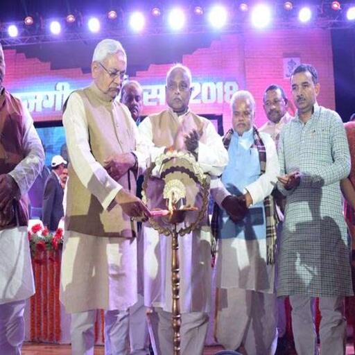 नीतीश ने किया बुद्ध की 70 फीट ऊंची प्रतिमा का अनावरण