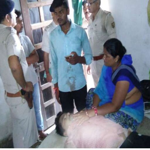 बिहार में सरेआम डॉक्टर की गला काटकर हत्या, मचा कोहराम बिहार में सरेआम डॉक्टर की गला काटकर हत्या, मचा कोहराम
