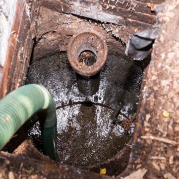 सेप्टिक टैंक साफ करने उतरे सफाई कर्मचारियों समेत 7 लोगों की मौत: गुजरात सेप्टिक टैंक साफ करने उतरे सफाई कर्मचारियों समेत 7 लोगों की मौत: गुजरात