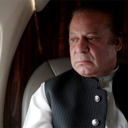 अभी-अभी: पाक के पूर्व पीएम नवाज शरीफ के घर के बाहर धमाका, 9 लोगों की मौत