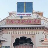 इस मंदिर में रुक्मिणी संग पूजे जाते हैं कृष्ण भगवान...