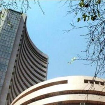 बाजार में गिरावट पर ब्रेक, सेंसेक्स 97 अंक उछलकर 34,474 पर बंद - 20 फीसद लुढ़का DHFL